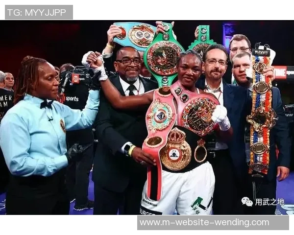 何塞奥尔多与嘴炮的巅峰对决谁将赢得拳坛荣耀与未来的挑战